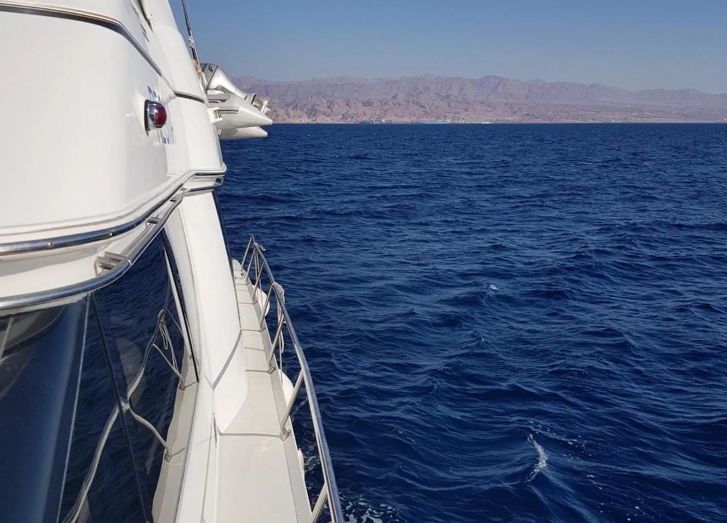 Top Luxury Exclusive Fully Air Conditioned 3Bdr Yacht Eilat Botel