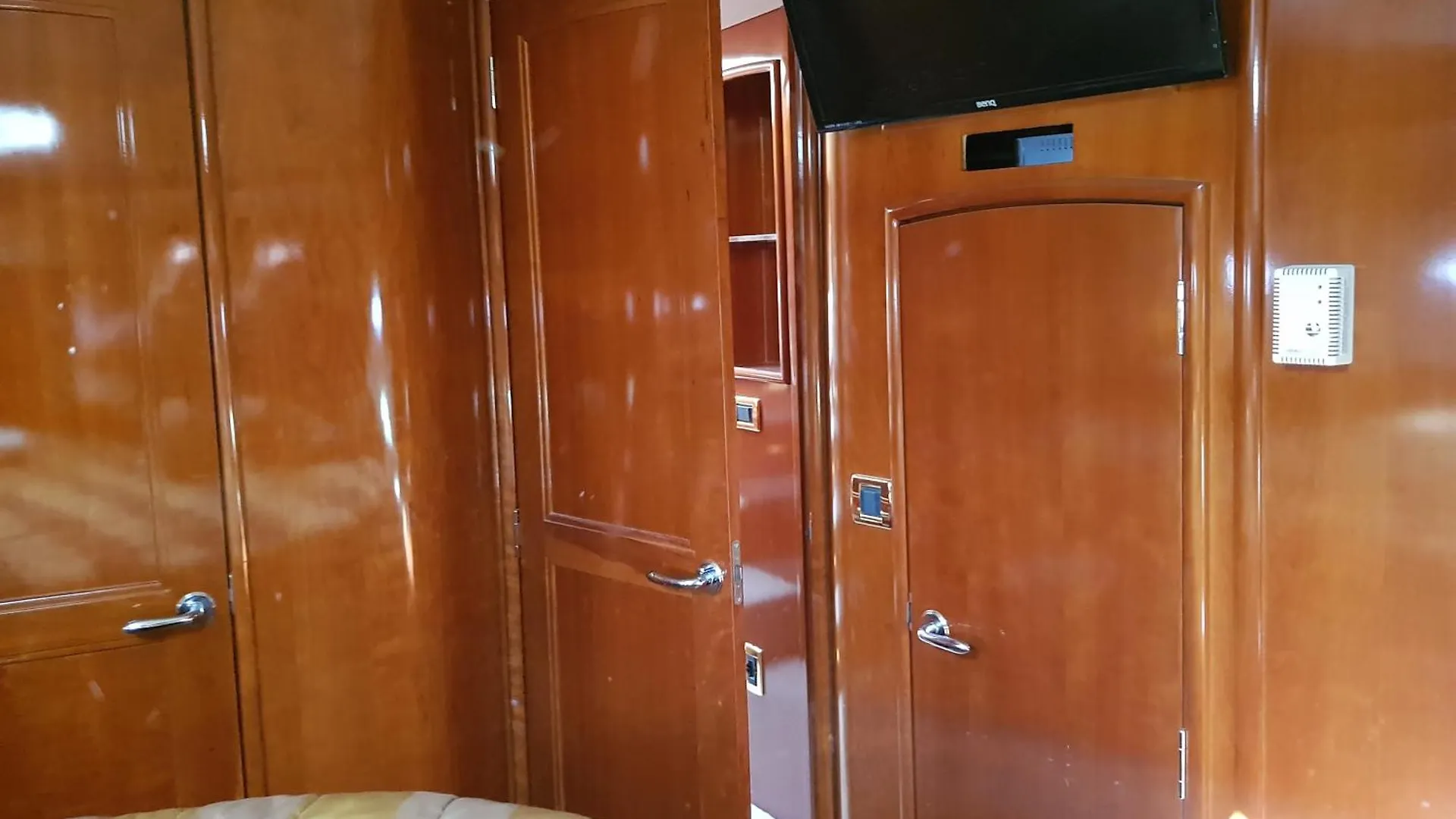 Top Luxury Exclusive Fully Air Conditioned 3Bdr Yacht Eilat Israel