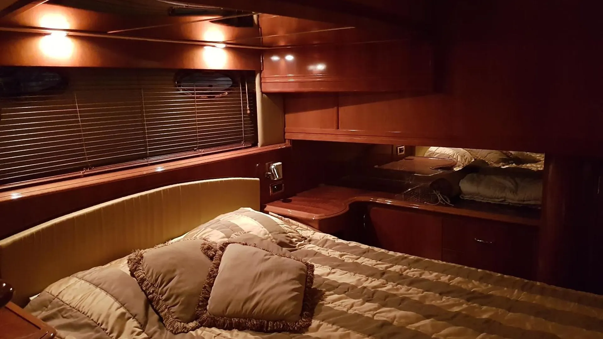 Top Luxury Exclusive Fully Air Conditioned 3Bdr Yacht Eilat 0*,