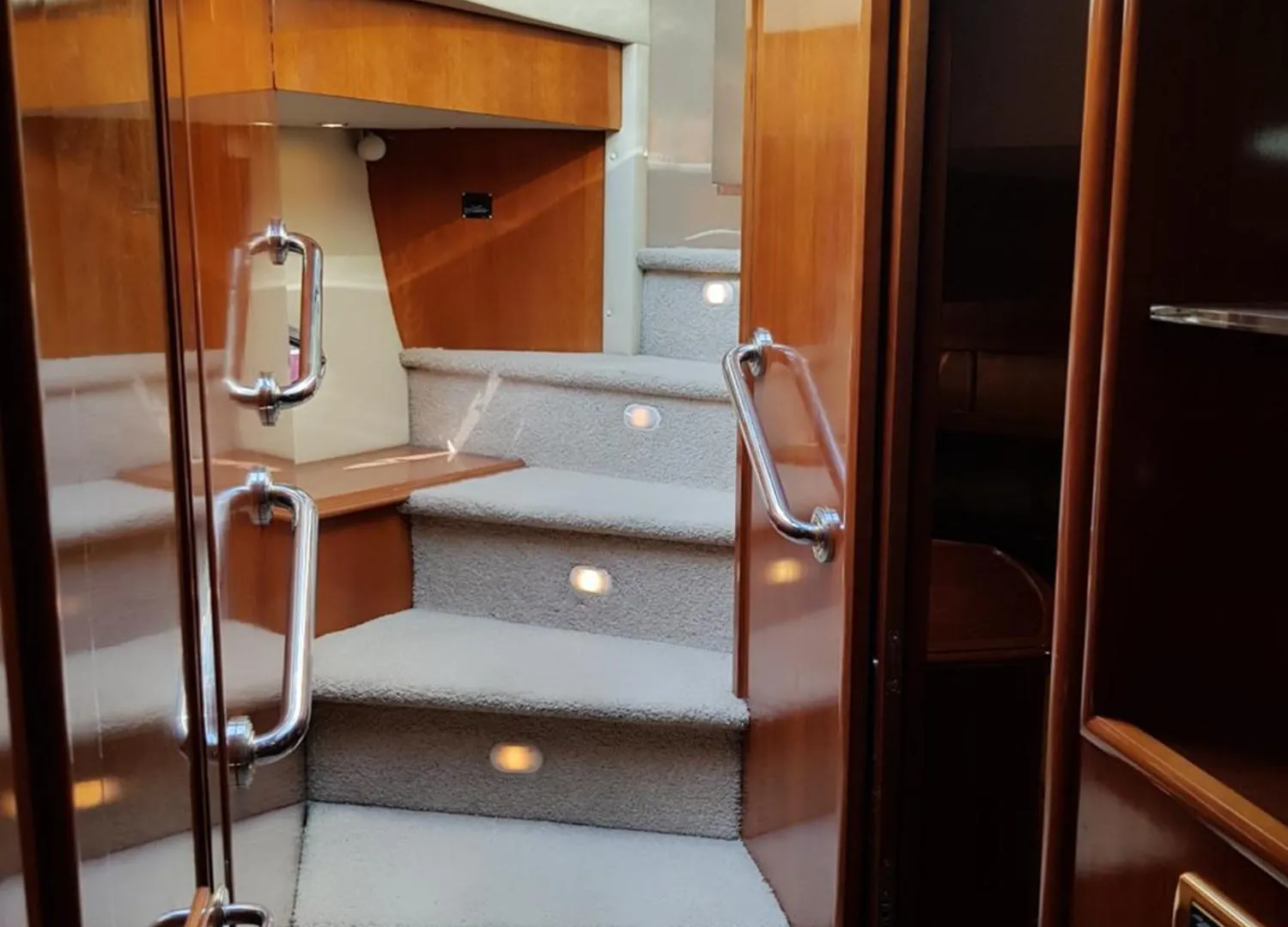 Top Luxury Exclusive Fully Air Conditioned 3Bdr Yacht Eilat